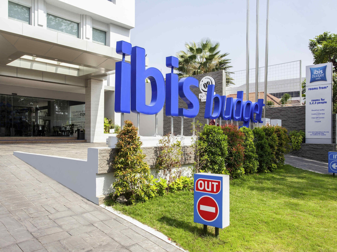 Exterior & Views 2, ibis budget Surabaya Diponegoro, Surabaya