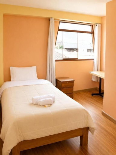 Room 4, IMASMATI WASI, Calca