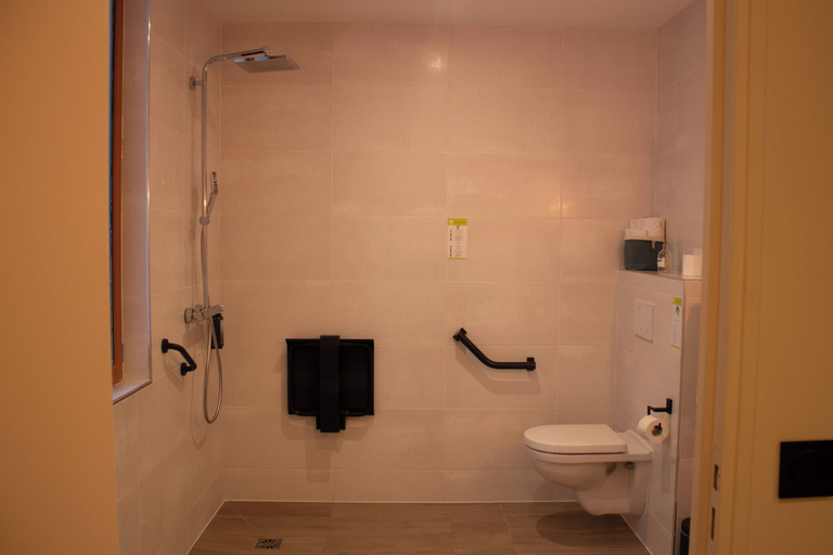 Bathroom 5, Hotel La Maison Montparnasse, Paris
