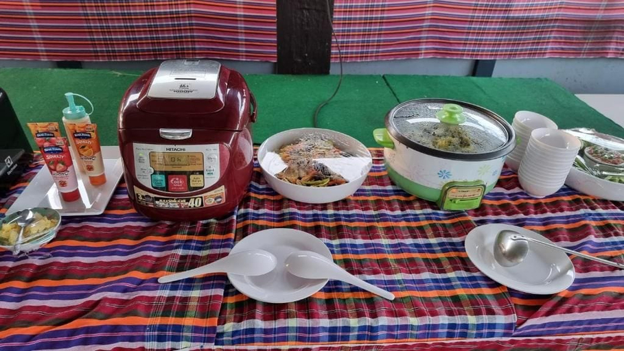 Food & Drinks 5, Baan Suan San Rak, Muang Buri Ram