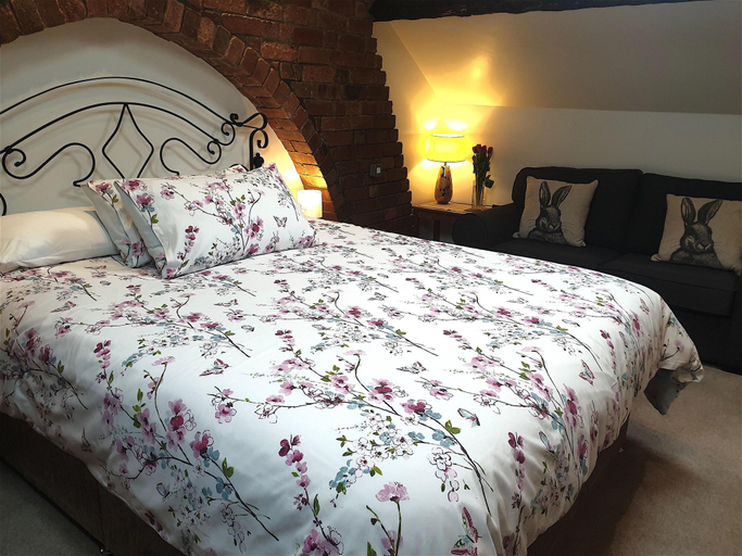 Bedroom 3, Lyndene, Barnsley