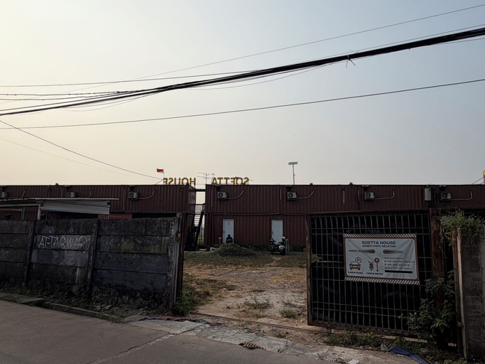 Property grounds 3, Soetta House, Tangerang