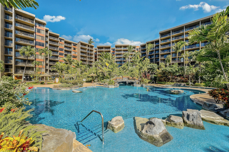 Outdoor pool 5, Remodeled Kaanapali Studio Ocean View Pool - Kaanapali Shores 934, Maui