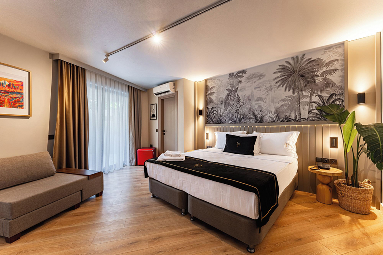 Room 2, LOOKS PRIVE SUITES, Antalya