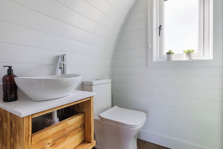 Bathroom, Luxury Glamping pod at Spey Bay on the Moray Coast, Moray