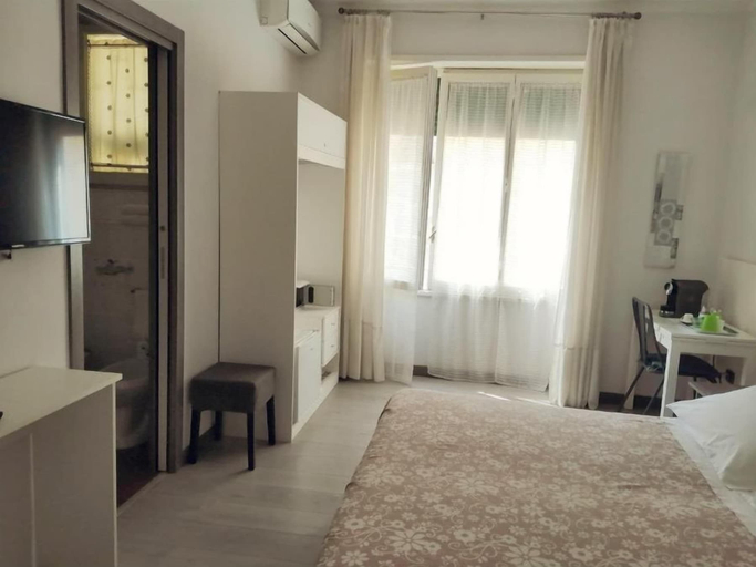 Bedroom 3, B&B Carolina Napoli-Vomero, Napoli