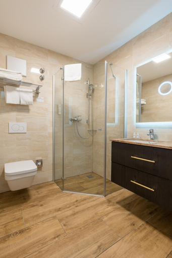 Bathroom 5, Best Western Plus Hotel Fuessen, Ostallgäu