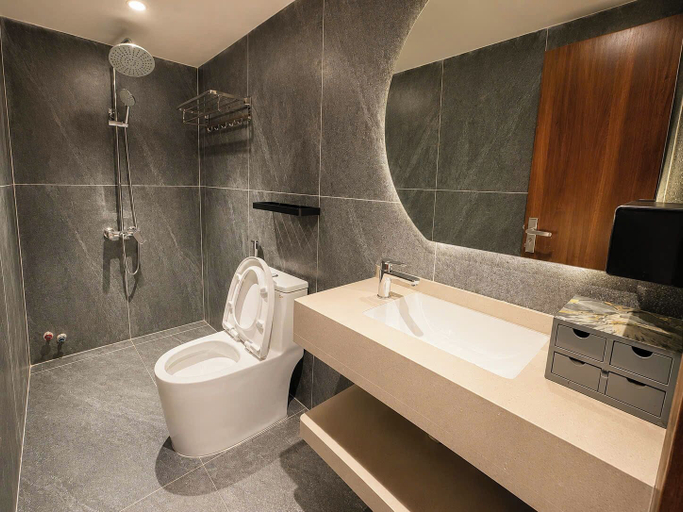 Bathroom 3, Elm Riverside Hotel By Urban B, Ho Chi Minh City
