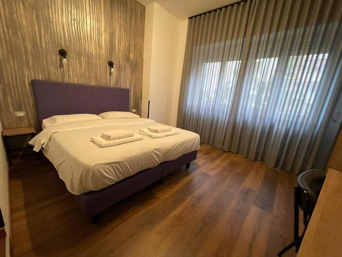 Bedroom 3, Luciano Licia Guest House, Roma