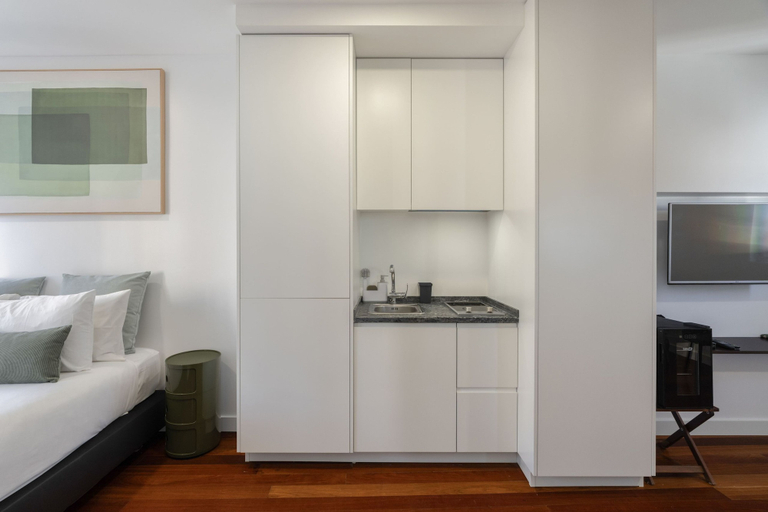 Room 5, Estrela Riverside Studios II by Homing, Lisbon