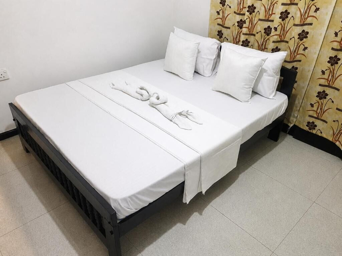 Room 5, Shalom View Homestay, K.F.G. & G. Korale