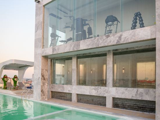 Hotel Interior/Public Areas