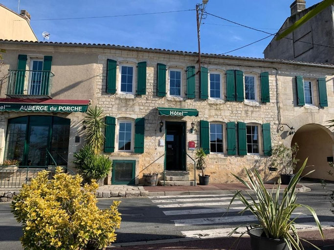 Exterior & Views 2, Auberge du Porche, Gironde