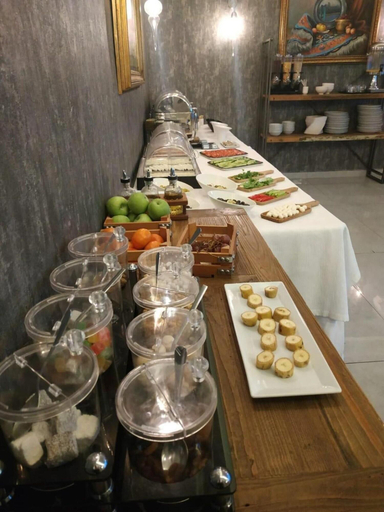 Food & Drinks 4, The Basilica Apart, Fatih
