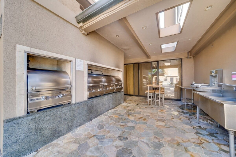 BBQ/picnic area, Summer Sale! Updated 1BD Oceanfront Wac. Stunning Views - Mahana 705, Maui