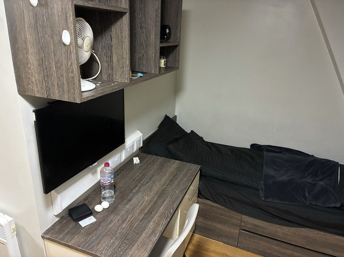 Room 5, Apartment - Sleeps 1 - On Street Parking - Tv, Nottingham