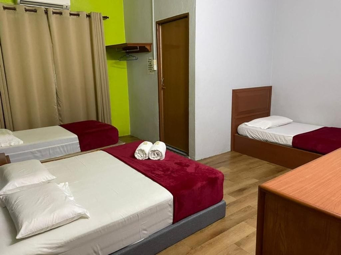 Bedroom 4, Samudera Hotel, Besut