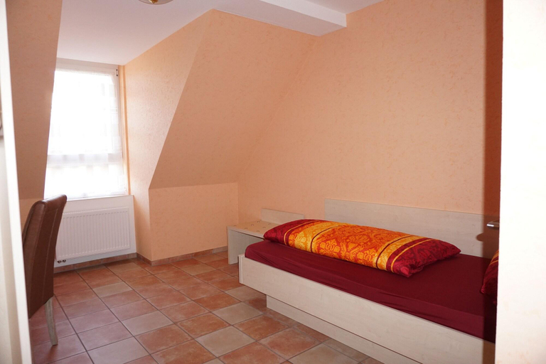 Bedroom 3, Gasthof Goldener Engel, Aschaffenburg