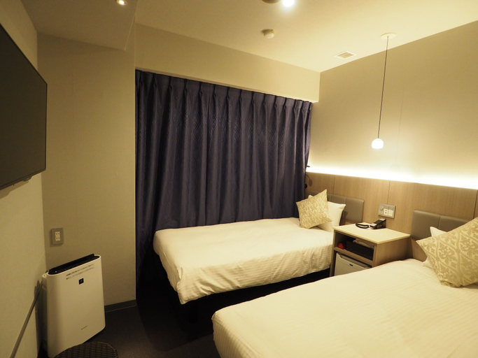 Room 2, Crecer Kamata, Ōta