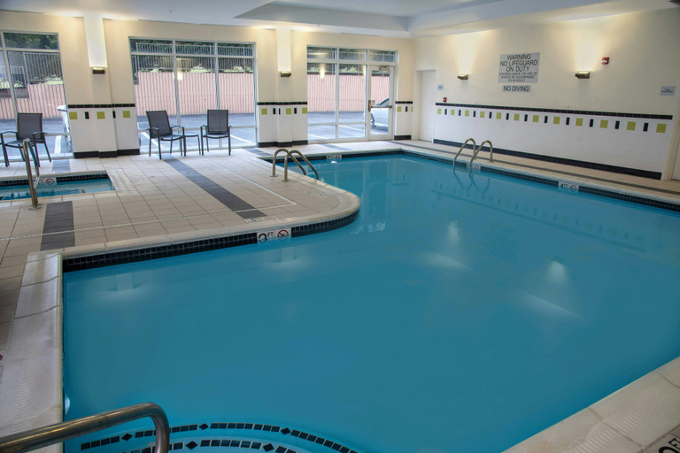 Sport & Beauty 5, Fairfield Inn & Suites by Marriott Lewisburg, Greenbrier