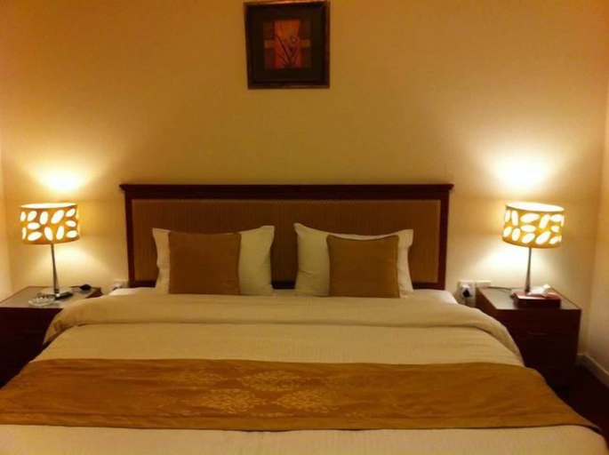Bedroom 2, Al Jazeera Hotel Apartments LLC, Dubai