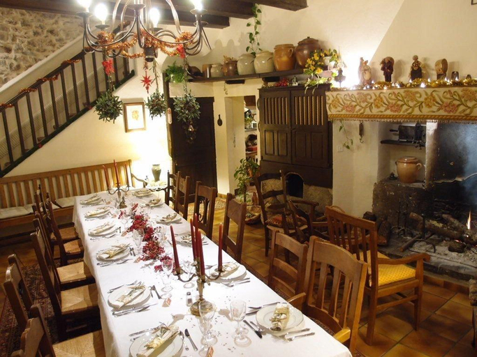 Food & Drinks 5, Demeure Ca Venol Les Rameaux, Hérault