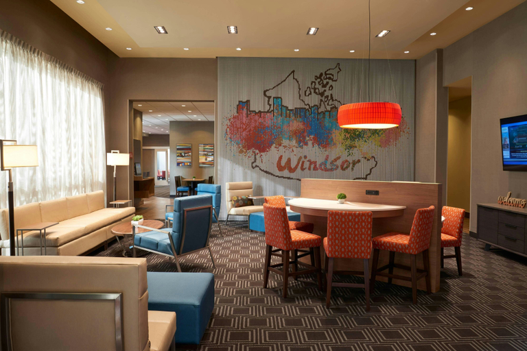 Food & Drinks 5, TownePlace Suites by Marriott Windsor, Essex