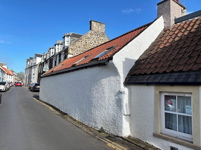 Room 5, Castaway Beach Cottage, Fife