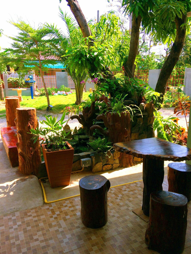 Terrace 3, Smilingface Guesthouse, Muang Sukhothai