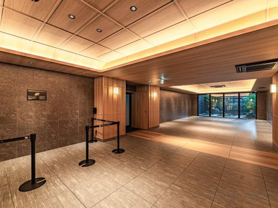 Hotel Interior/Public Areas