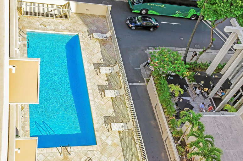 Exterior 2, Ocean-city Views at Marine Surf Close to the Beach W/parking & Full Kitchen, Honolulu