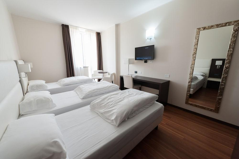 Bedroom 3, Kona Hotel Verona, Verona