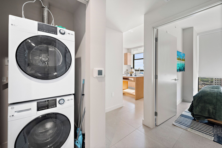 Interior 4, The Crosby Worldcenter 2BR Palermo Home, Miami-Dade