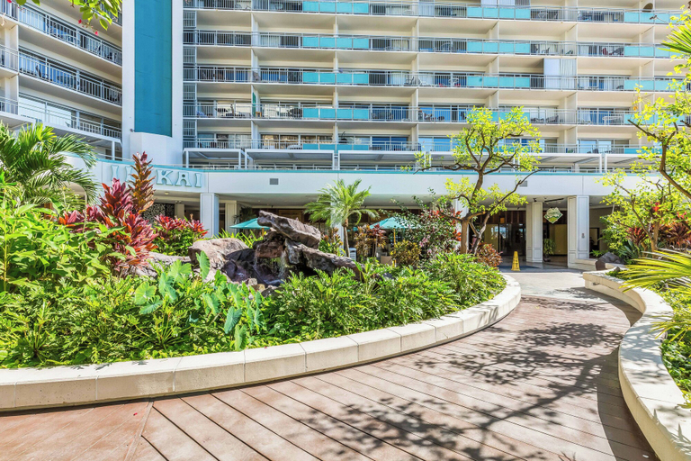Exterior 4, Ilikai Hotel Condo With Ocean, Lagoon & Fireworks Views, Honolulu