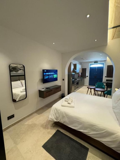 Room 1, Marea Seafront