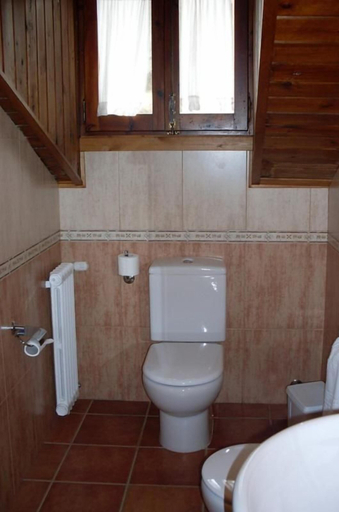 Bathroom 5, Hostal Fondevila, Lleida