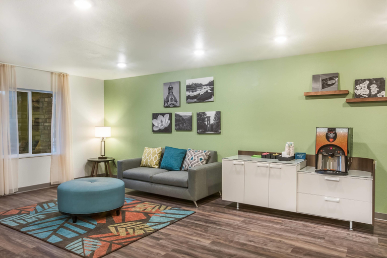Others 5, WoodSpring Suites Atlanta Newnan, Coweta