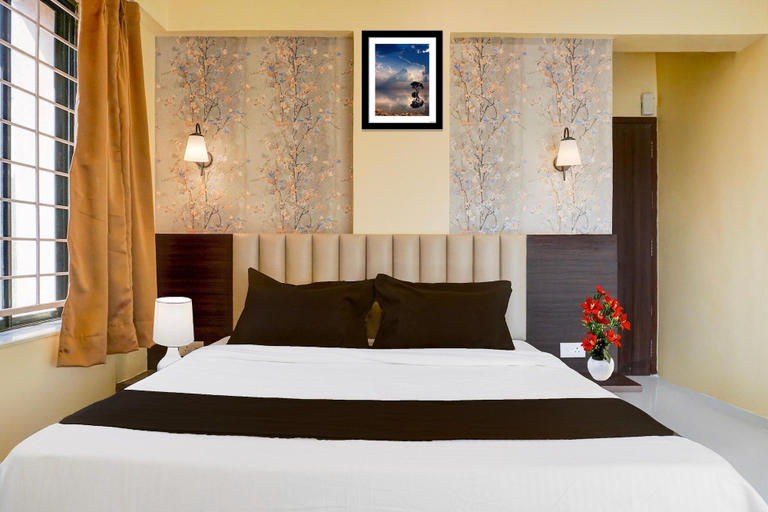 Room 2, Deluxe Zudio 7 Baner, Pune