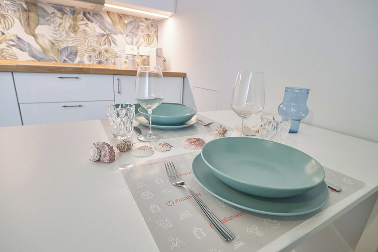 Interior 3, Mare e Conchiglie, Savona