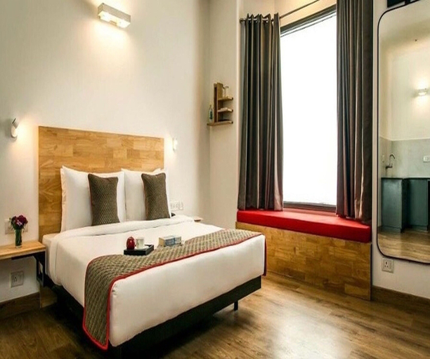 Room 4, Deluxe Room Shree Hotel, Bangalore