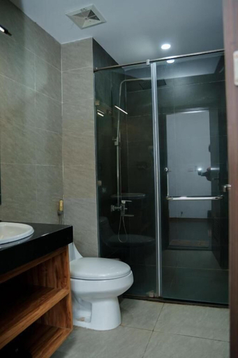 Bathroom 2, Muong Lo Hotel & Restaurant, Nghĩa Lộ