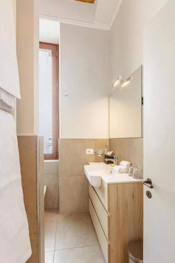 Bathroom 3, Amazing Rome central apartment AC/WIFI, Roma