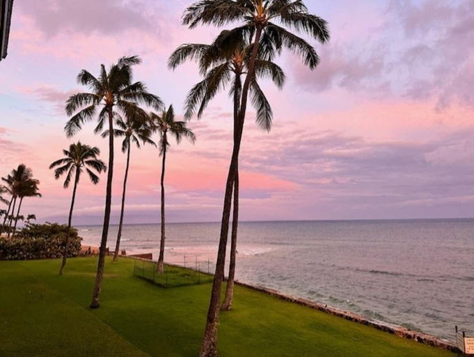 Exterior 3, True Oceanfront 1BD With Stunning Sunset-papakea L208, Maui