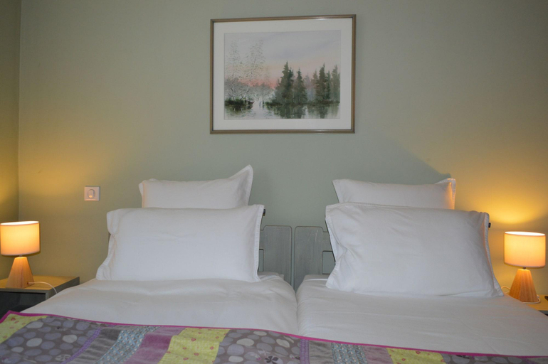 Bedroom 2, B B Ma Maison De Loin, Vaucluse