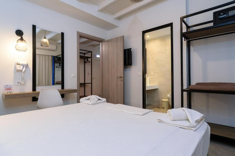 Bedroom 4, Kyma, Crete