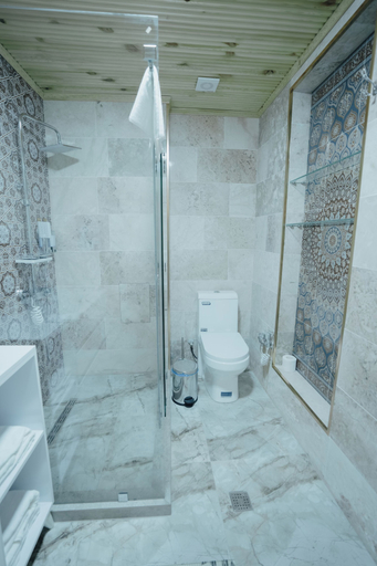 Bathroom 4, Imranbek Boutique Hotel, Buxoro