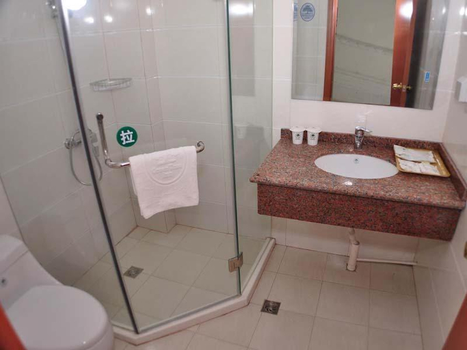 Bathroom 3, GreenTree Inn Shanghai Chongming Bao Town Express Hotel, Shanghai