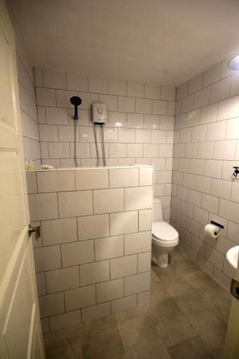 Bathroom, Seascape Resort Baan Krood, Bang Saphan