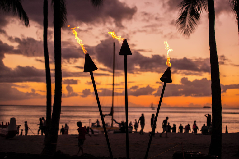 Exterior 2, Skyline-lagoon and Fireworks Magic From the Ilikai W/top-tier Amenities, Honolulu