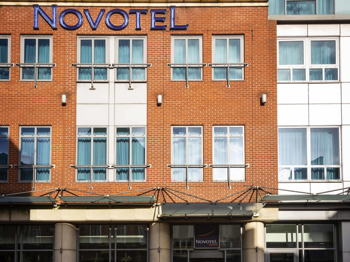 Exterior & Views 2, Novotel Reading Centre, Reading